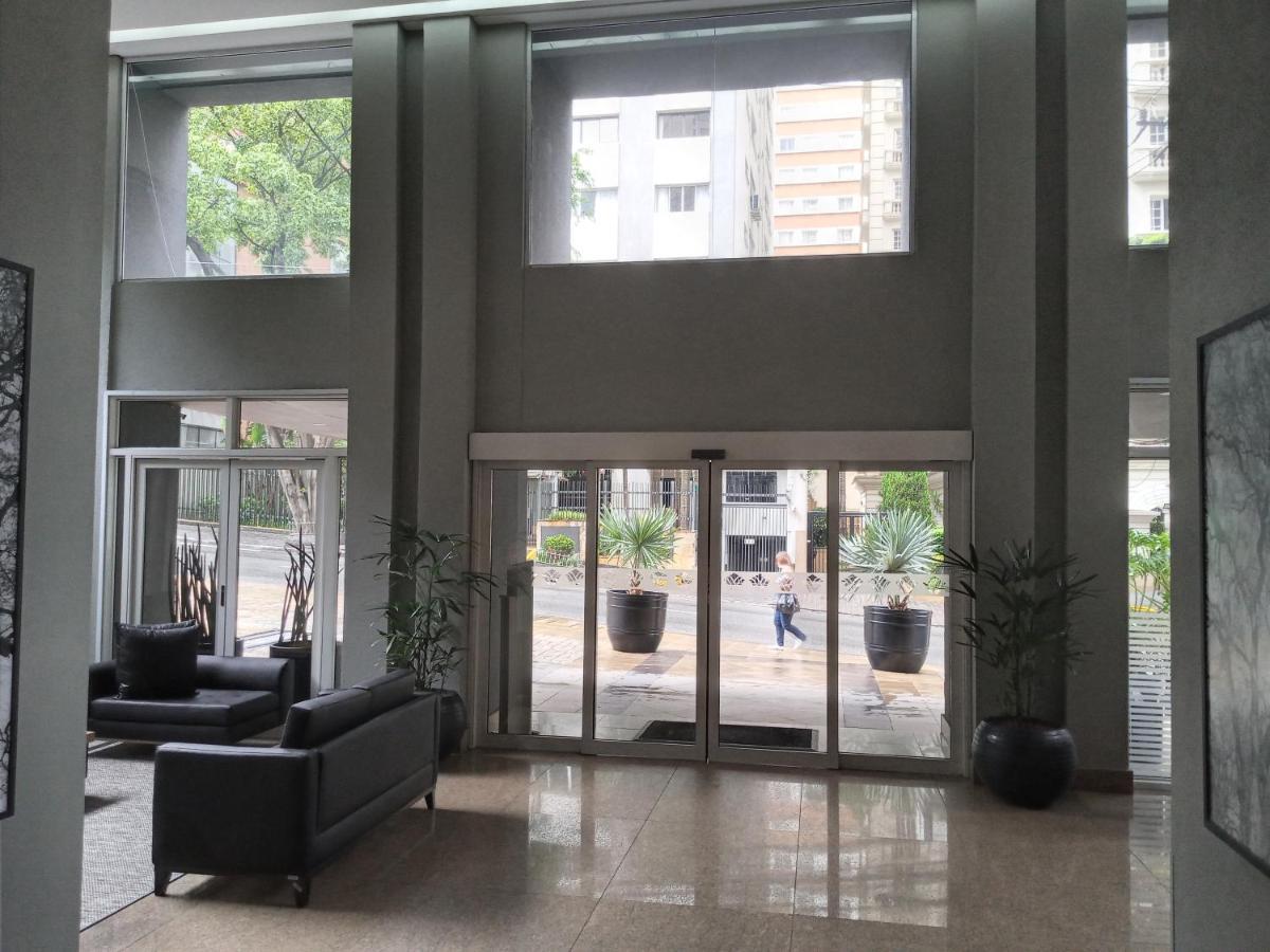 Flat Particular Em Hotel 4 Estrelas Av Paulista Sao Paulo Bagian luar foto